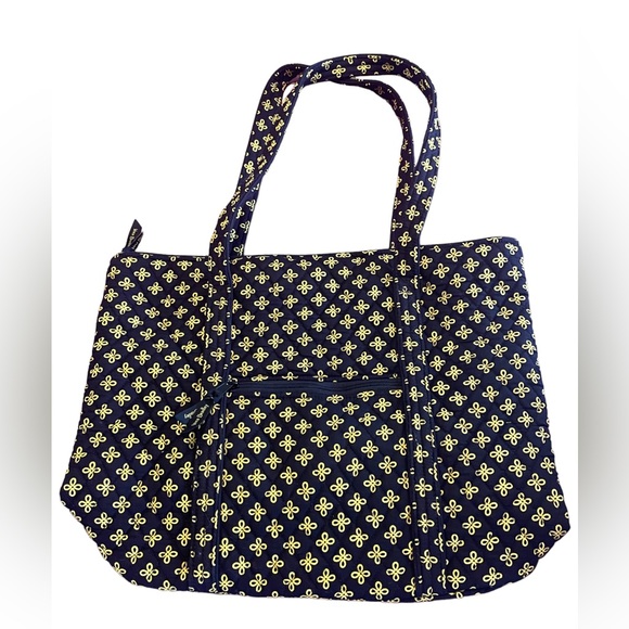 Vera Bradley Handbags - Vera Bradley-Vera Bag